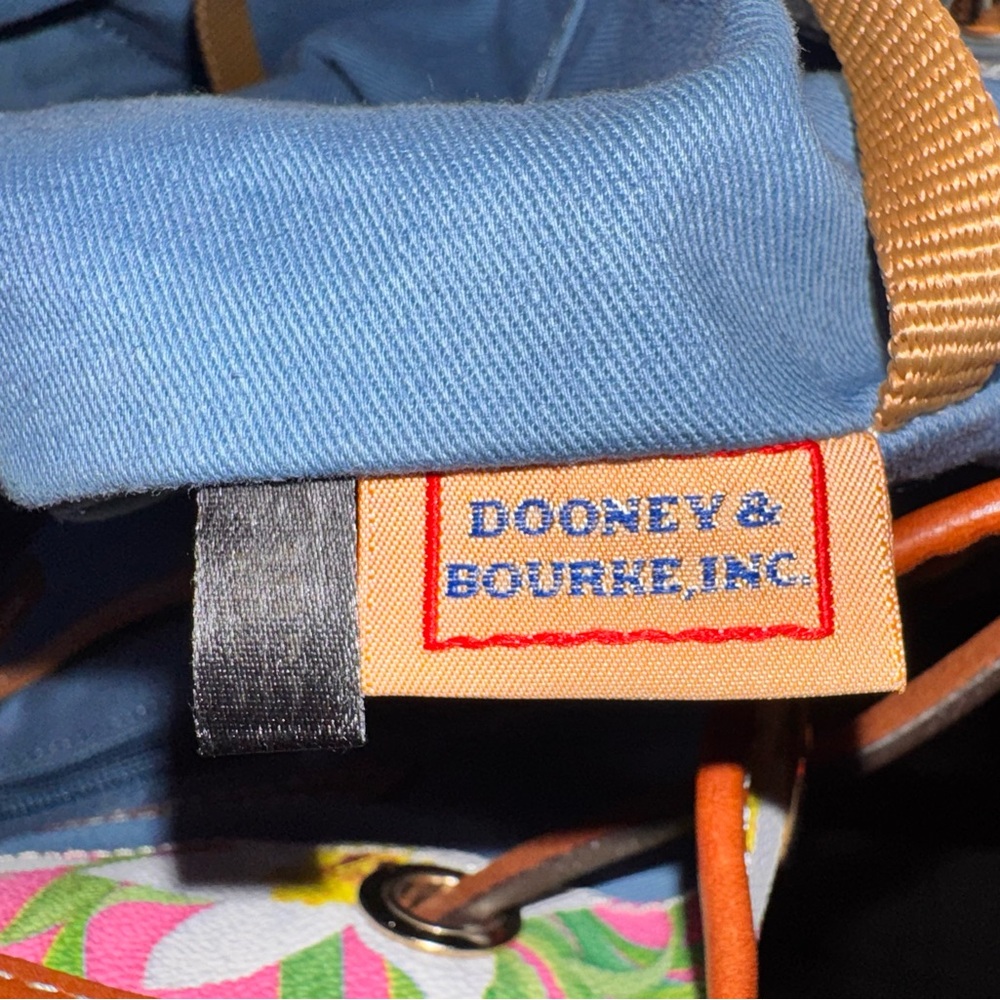Dooney & Bourke Botanical Collection Drawstring Bucket Bag NWOT - Picture 10 of 12